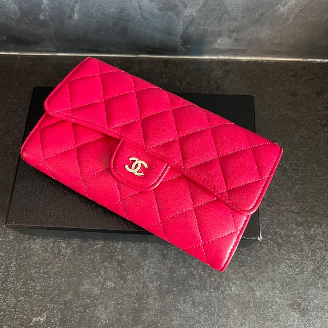 chanel wallet for womens