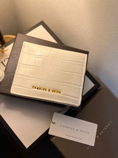 (Category: ) located in . Submitted by preloved.clara89 (Listing ID 1177235107, Image 1). Description: .