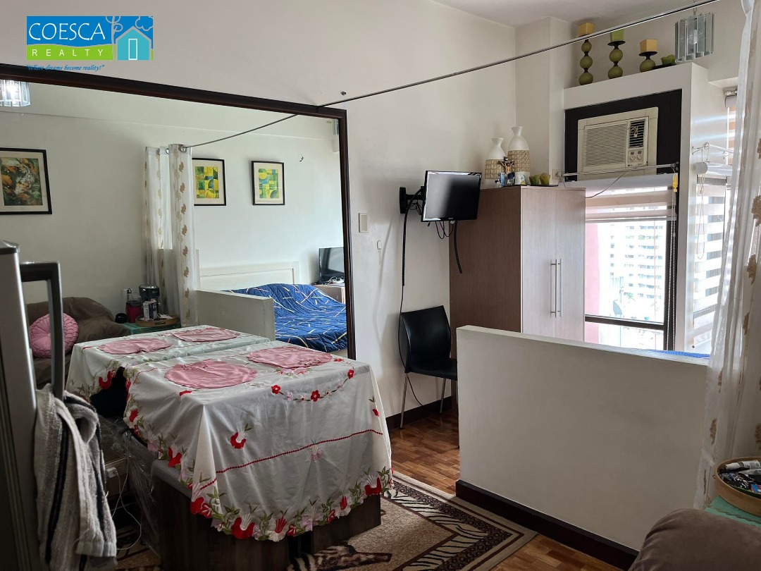 Condo for Lease at the Oriental Place! Chino Roces Ave, Makati