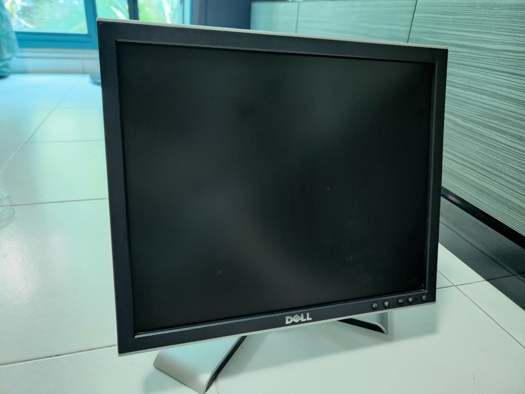 Dell 1708fpt 17 Inch Monitor Computers And Tech Parts And Accessories
