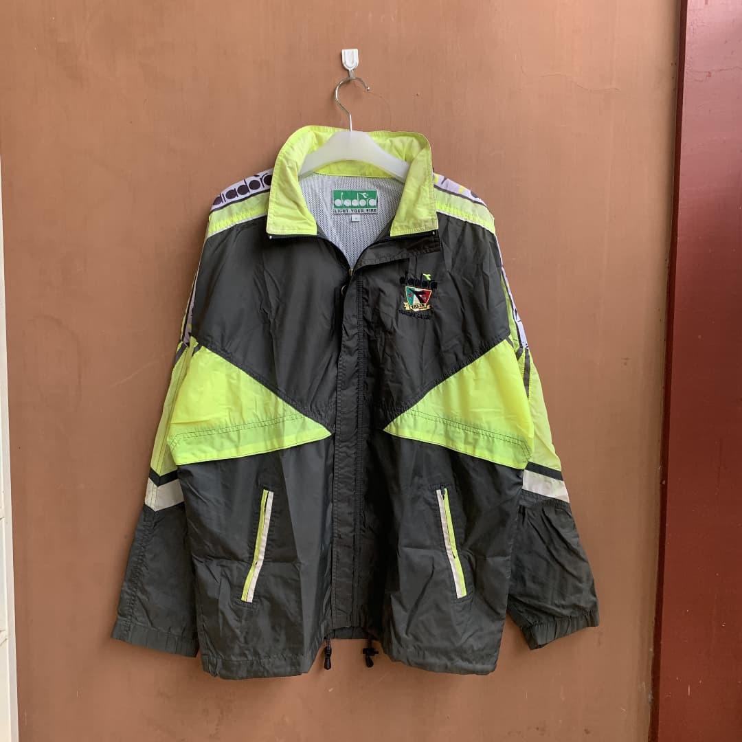 Diadora vintage jacket Fesyen Pria Pakaian Baju Luaran di