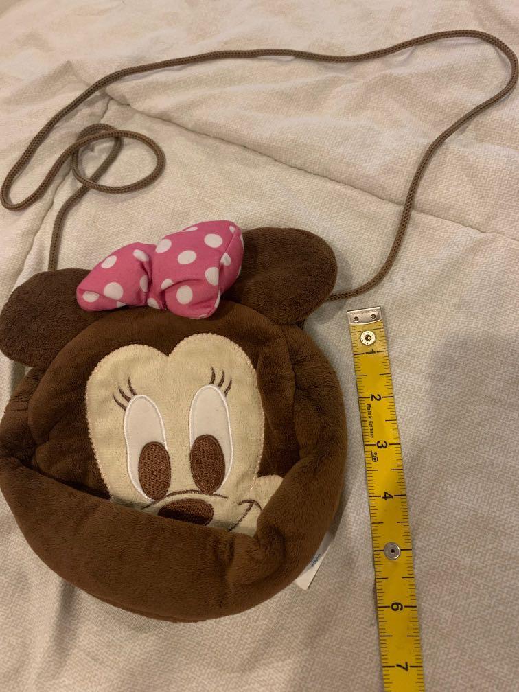 Disney kids mickey shoulder bag (Category: Other Babies Going Out Needs) located in Silang. Submitted by sari2bilina (Listing ID 1177327244, Image 1). Description: .