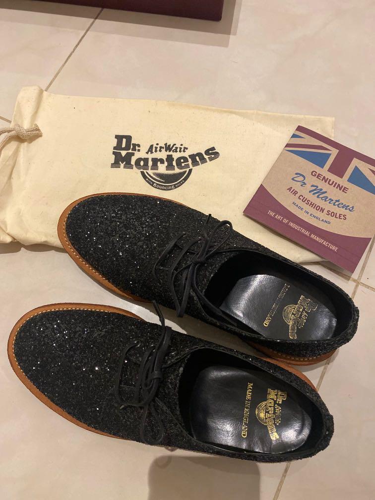 Martens shoes uk 2025