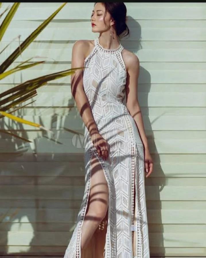 Gigi Hadid White Maxi Dress/ Dress With Slits, Women'S Fashion, Dresses &  Sets, Dresses On Carousell
