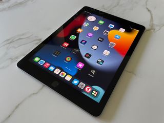 （分類：）位於 。 由 daport 提交（商品編號 1177376189，圖片 1）。簡介： 。