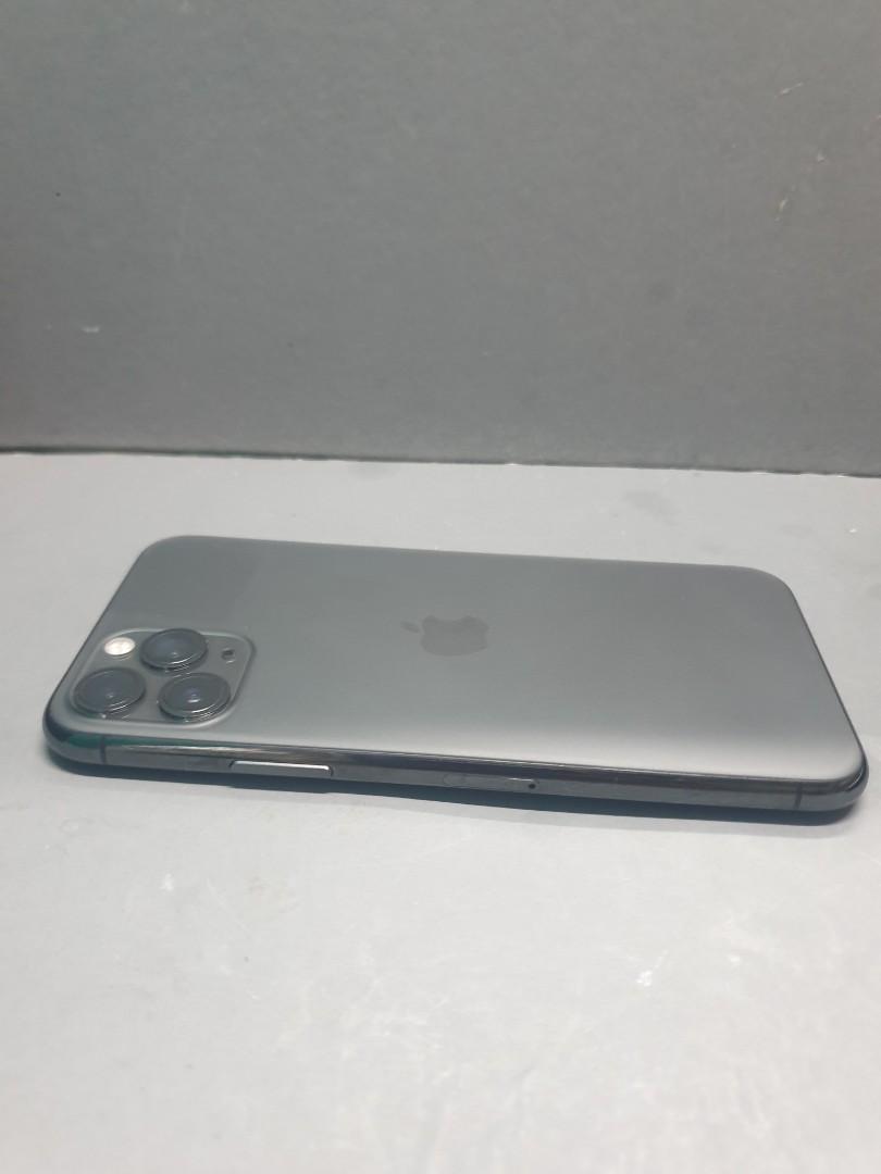 iPhone 11 Pro 64gb Factory unlock (Category: iPhone 11 Series) located in Manila. Submitted by bosslegit (Listing ID 1177410497, Image 3). Description: iPhone 11 Pro factory unlock 88% battery health working truetone and face id no icloud ( reset upon meetup ) 100% good condition with 24hours warranty included : charger and usb cable or: add 300 pesos complete packages with box and headset meet up | store pick up | COD M.manila| greenhills | M.ma