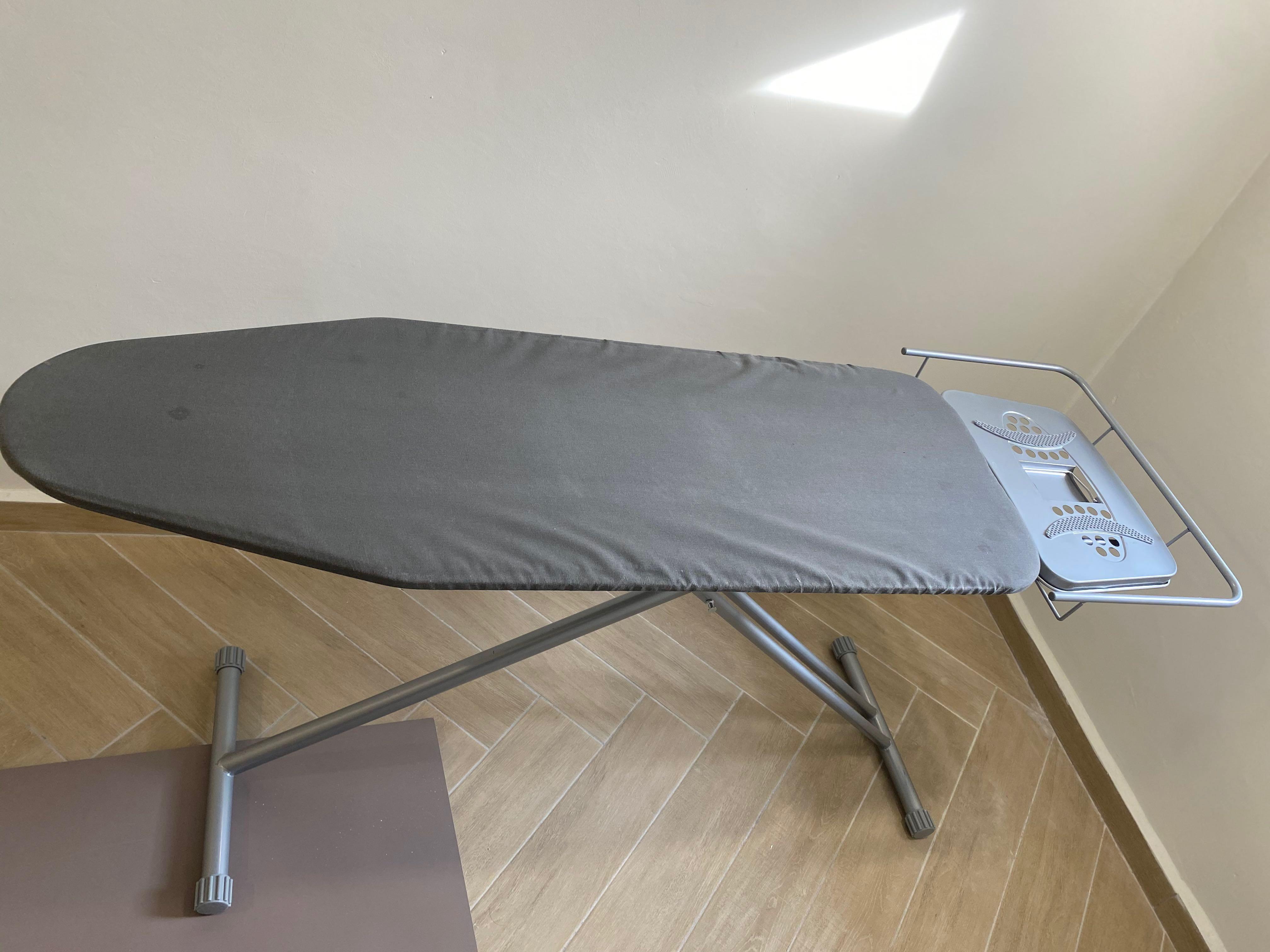 Ironing Board XXL, Furniture & Home Living, Cleaning & Homecare