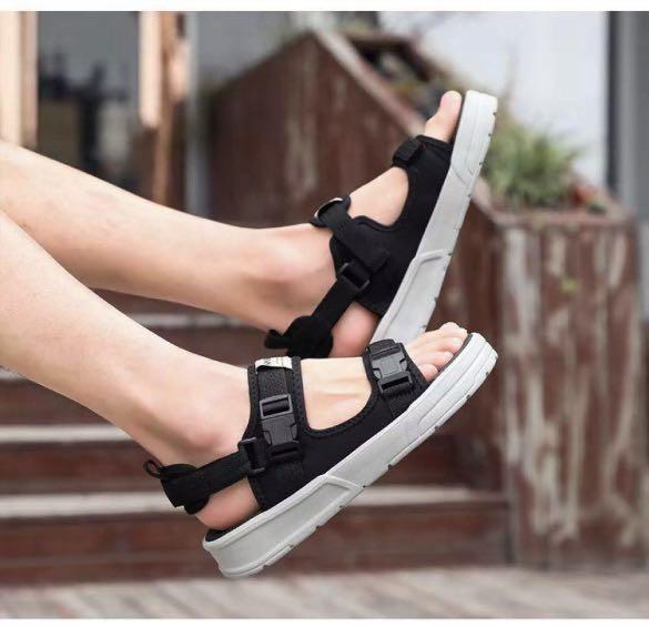 Men's Korean Casual Summer Hiking Sandals with Adjustable Strap Flat Sandals,  Men's Fashion, Footwear, Slippers u0026 Slides on Carousell