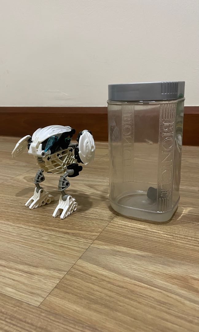 Lego bionicle 2002 on sale