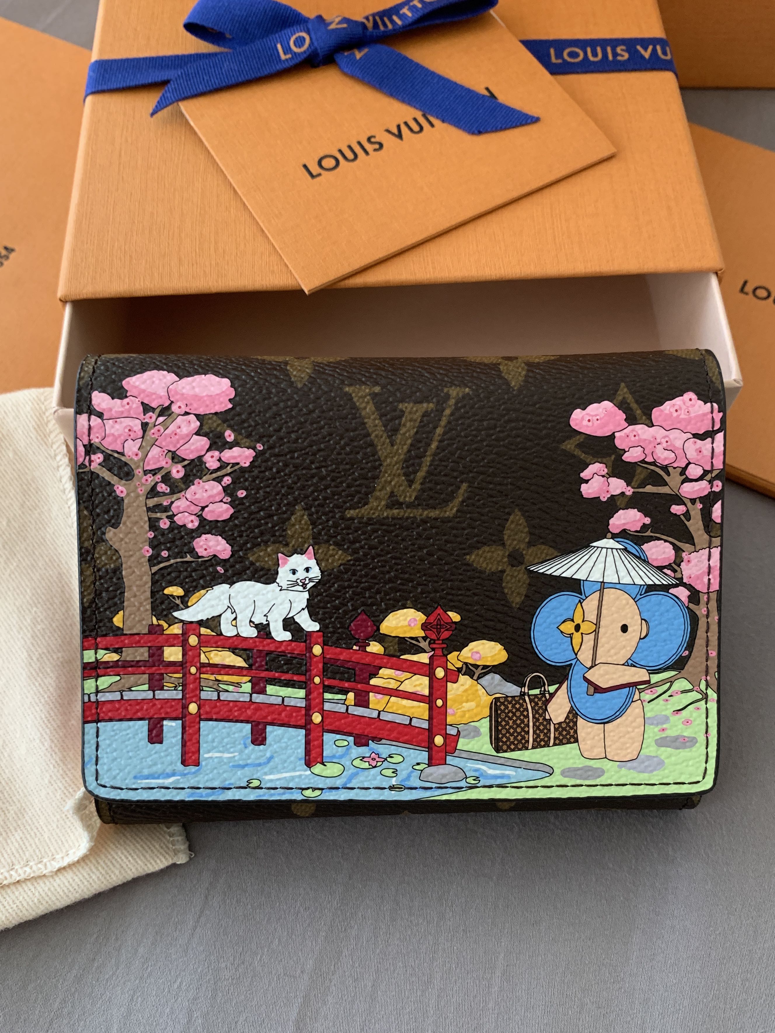 New Louis Vuitton Japanese Garden Christmas Animation Victorine