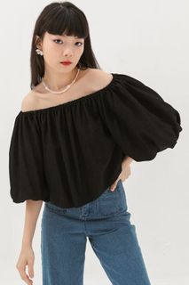 (Category: ) located in . Submitted by closet_cleanse (Listing ID 1177382848, Image 1). Description: .