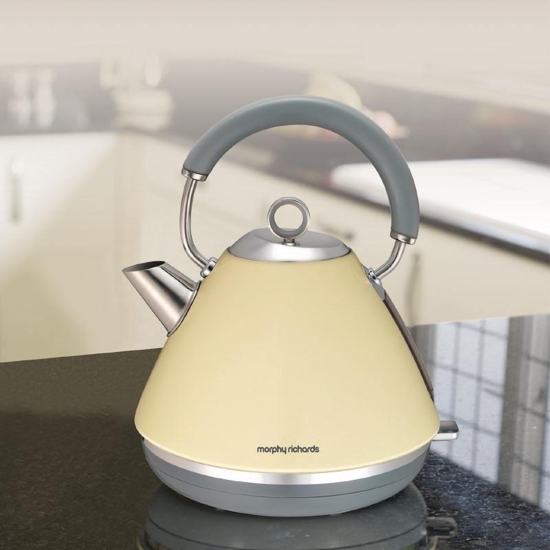 Morphy Richards Accents Pyramid Kettle Traditional Electric Kettle Cream, TV & Home Appliances