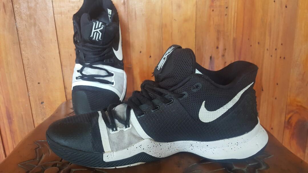 Kyrie hot sale 3 tuxedo