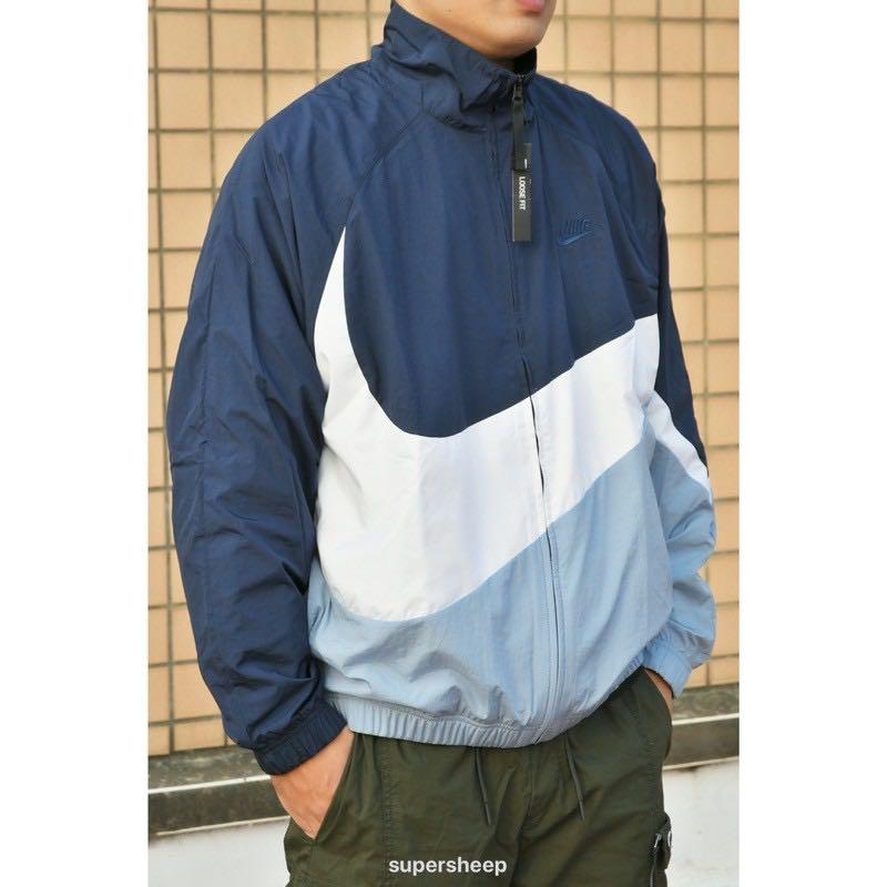 Nike sportswear big swoosh jacket top