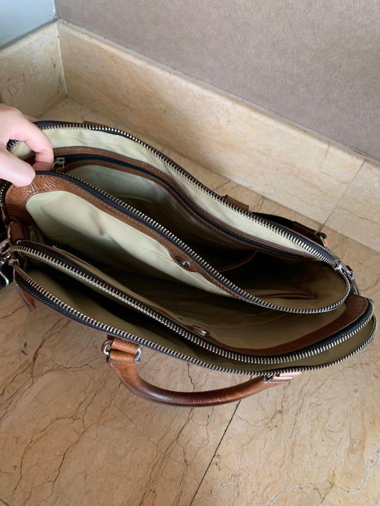 Original Fossil Brown Leather Work Laptop Bag, Men's Fashion, Bags, Sling Bags on Carousell