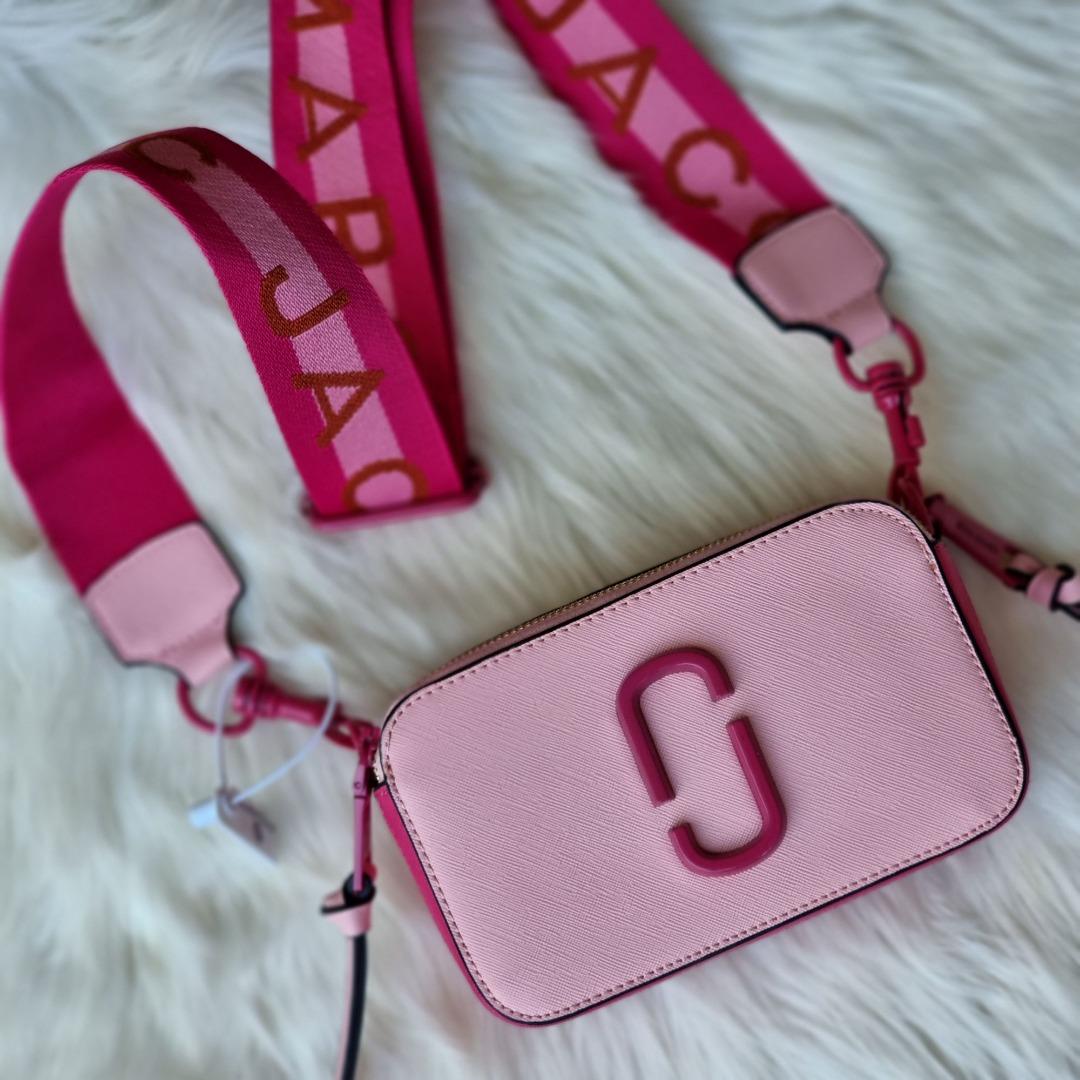 Original Ceramic Leather Snapshot Camera Crossbody Women's Bag With Pink Logo  Strap - Light Pink/Yellow