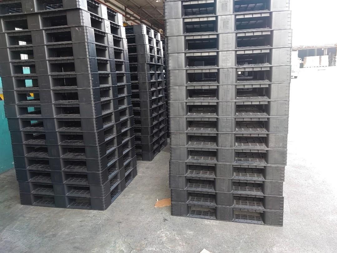 Plastic Pallet Supplier (Category: Construction & Building Materials) located in Quezon City. Submitted by Dr.Pallet (Listing ID 1177318835, Image 2). Description: Direct Supplier of slightly used/2nd hand Plastic Pallet 🕳️ light duty 🕳️ medium 🕳️ heavy duty Standard size.. 👉 1000x1200mm 👉 1100x1100mm Free Qoutation For bulk order/P. O Call or txt for more details.. 09260643740-kim arvee 😎.