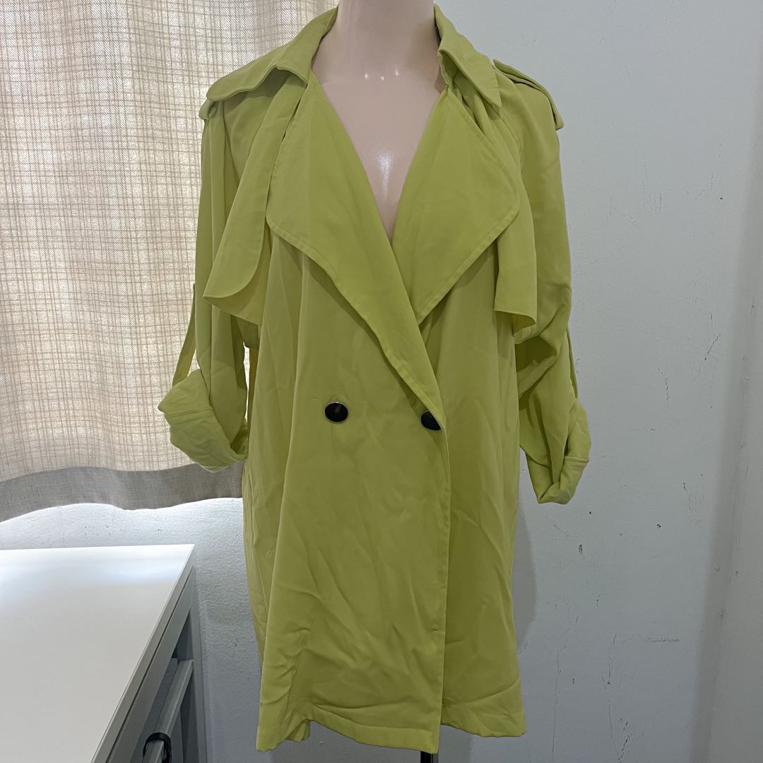 Premium Quality Trench coat neon yellow, Women's Fashion, Coats
