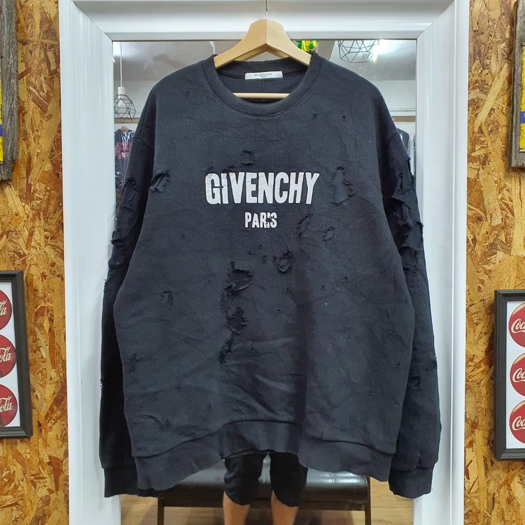 Pull givenchy destroyed sales
