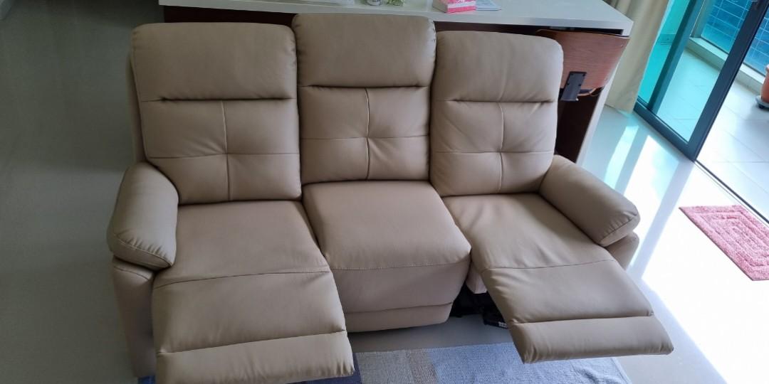 Recliner sofa, Furniture & Home Living, Furniture, Sofas on Carousell