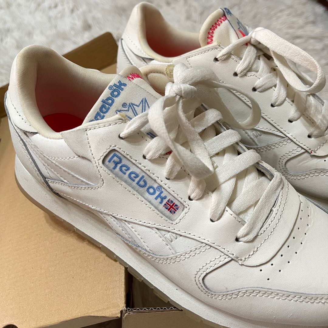 Reebok classic it's a man's world sales