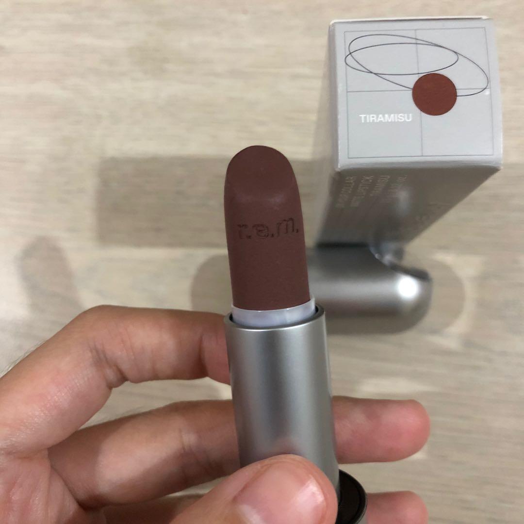 REM Beauty On Your Collar Matte Lipstick (Tiramisu), Beauty & Personal