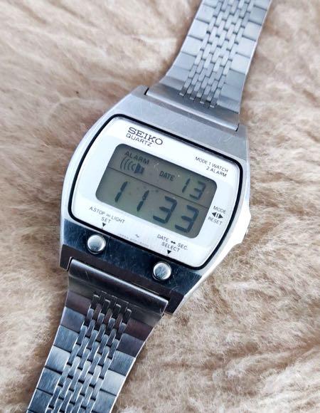 SEIKO H357-5070 DIGITAL-ANALOG JAMES BOND Style & A021-5000 Digital Watches  RARE, Luxury, Watches on Carousell