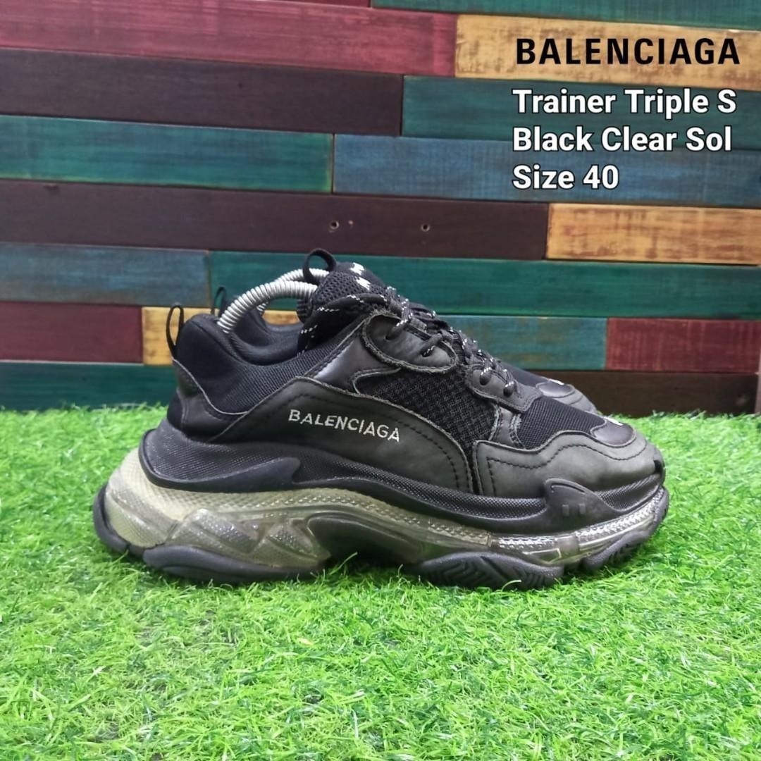 Sepatu Balenciaga Trainer Triple S Black Clear Sole Size 40