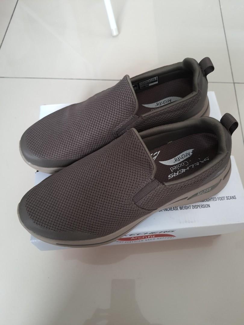 Sepatu slip cheap on skechers