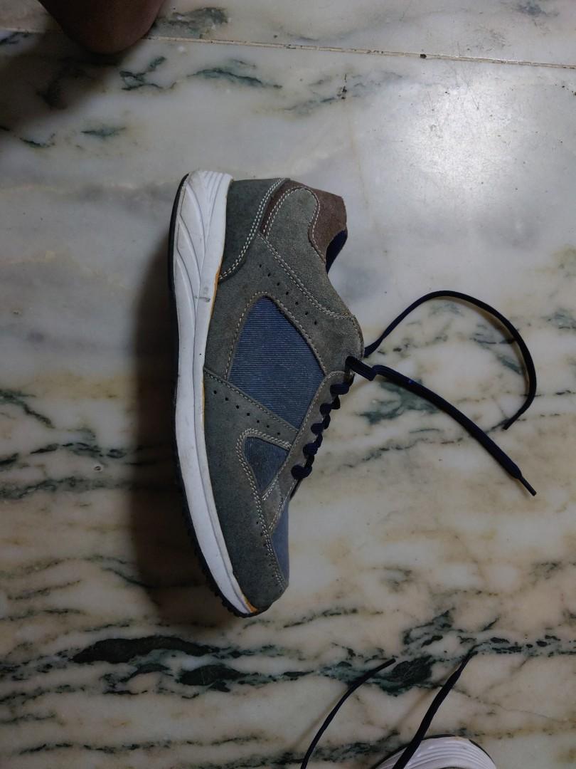 Spunk sales canvas shoes