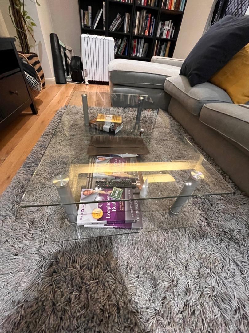 Solid Glass Coffee Table （分類：桌子）位於 Hong Kong。 由 green_button 提交（商品編號 1177280805，圖片 2）。簡介： Moving sale located in mid levels. Collection this Friday 19 and Saturday 20 August - Solid glass coffee table - dual layer for extra storage and display arrangement Measurements: Width: 60cm Length: 100cm Height: 30cm Moving should be arranged by the buyer Please message me for more photos and any questions (Anything else you see in the photos is also for s