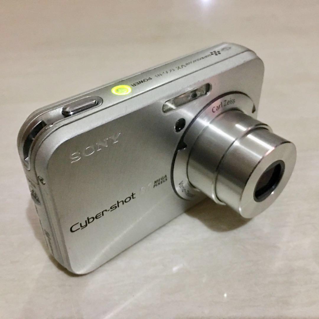 SONY Cybershot 8.1 Megapixels Touch Screen DSCN1, Photography, Video