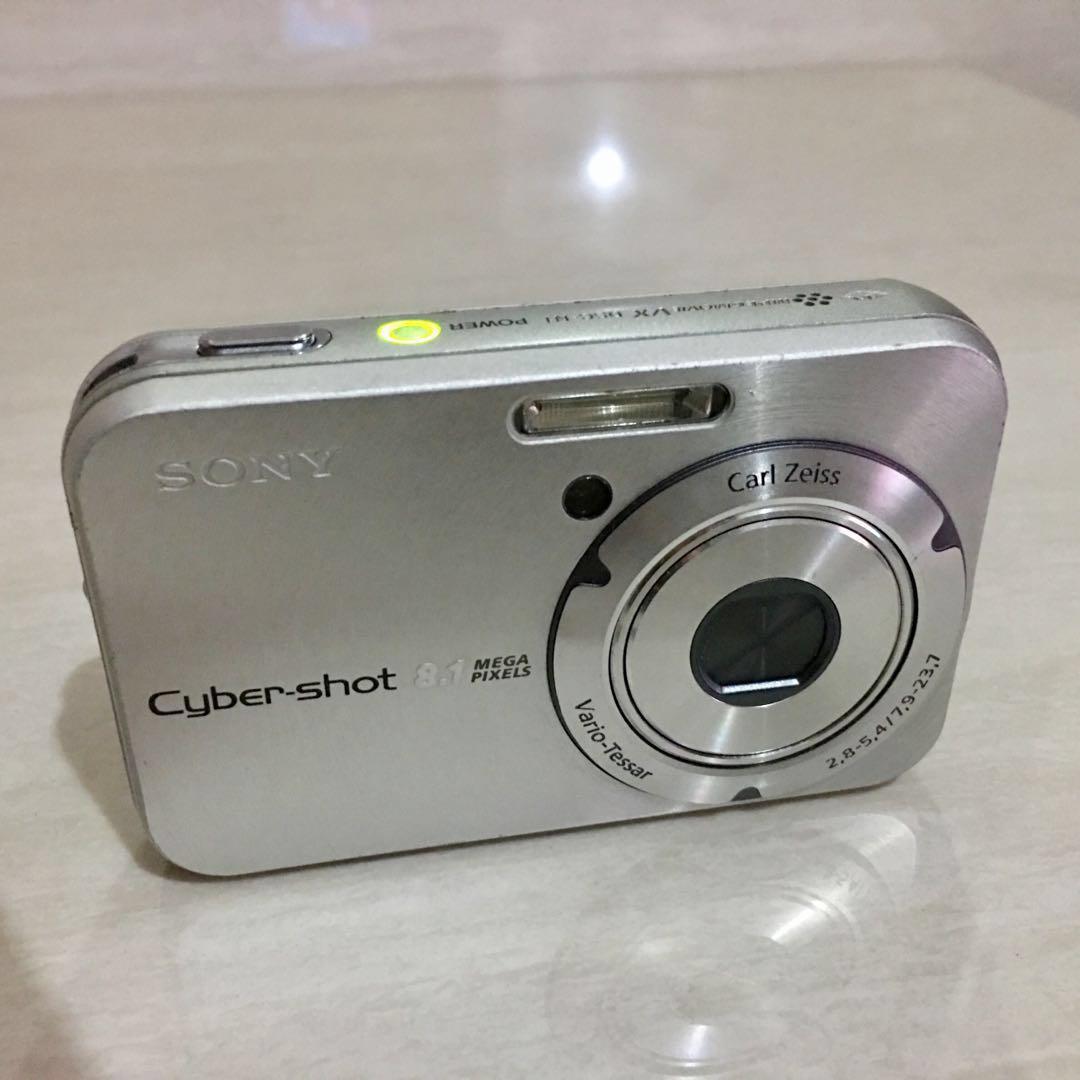 SONY Cybershot 8.1 Megapixels Touch Screen DSCN1, Photography, Video