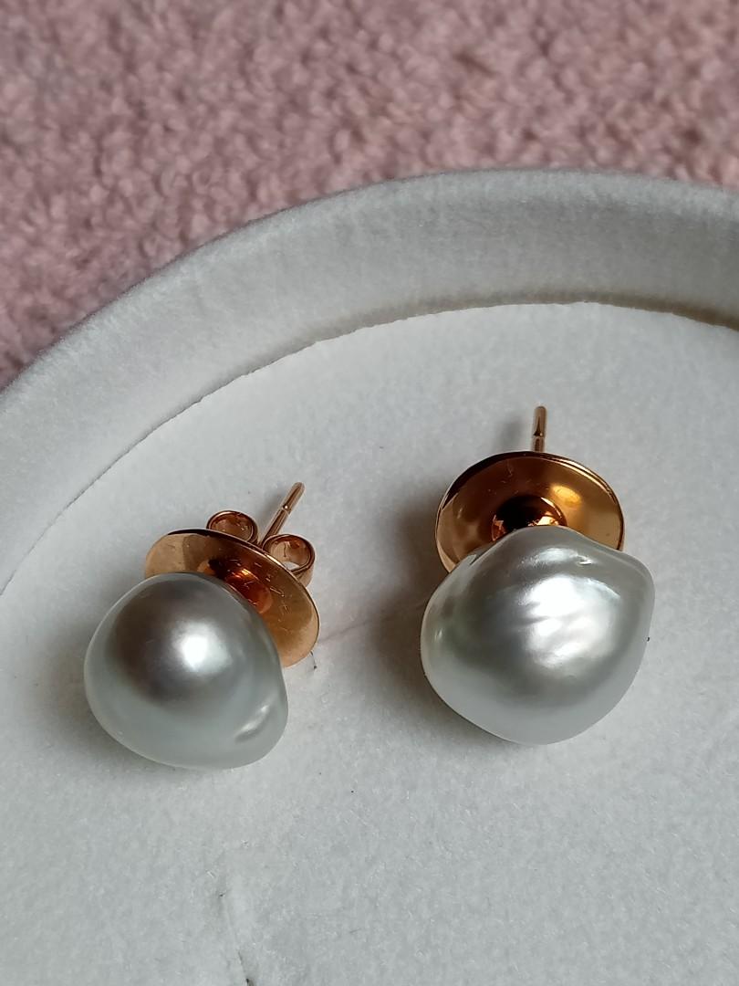 SOUTH SEA PEARL EARRING STUD BY JEWELMER BAROQUE