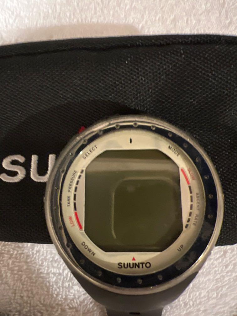 Suunto D9 diving watch with Wireless tank pressure transmitter