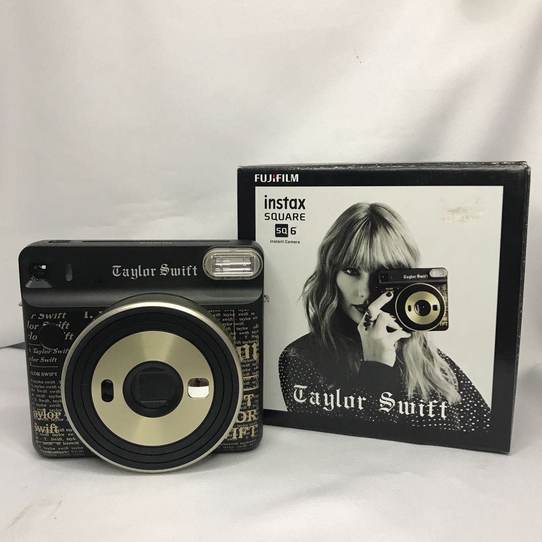 Elektropositief bitter verkoopplan Taylor Swift Fujifilm Instax SQ 6, Photography, Cameras on Carousell