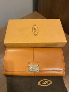 Tods long wallet
