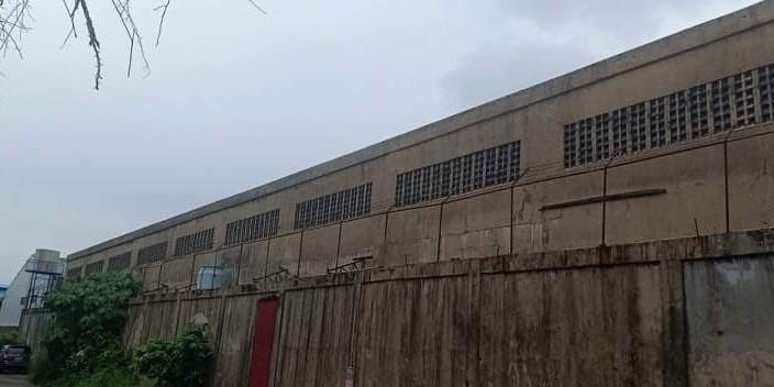 Valenzuela Warehouse For Sale (Category: Commercial) located in Manila. Submitted by happyowl_1fe268 (Listing ID 1177257752, Image 1). Description: Located at Lawang Bato Valenzuela with 3 warehouse,floor area around 4,500sqm with 3 phase ready.