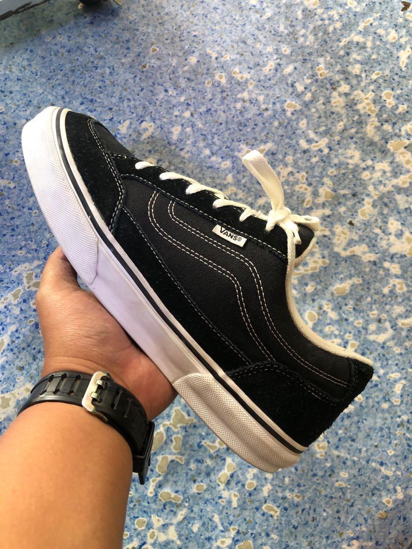 Vans Vintage Rare Oldskool Men s Skate Shoes 11 US Men s Fashion