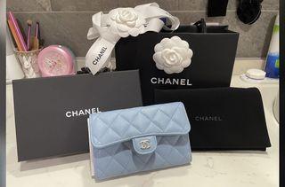100% real & new 全新真品 Chanel 22s 中型銀包  wallet 荔枝皮 銀扣 粉藍色 天藍色 blue