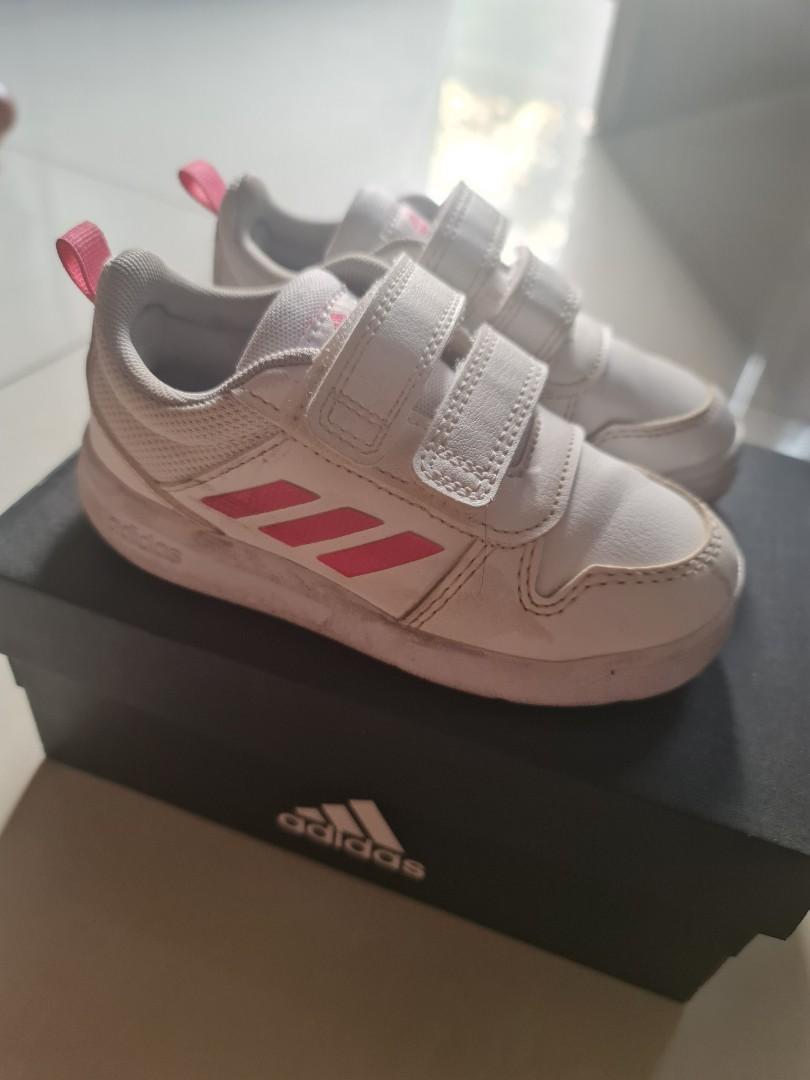 Adidas Shoes Kid, Bayi & Anak, Baju Anak Perempuan, 1 hingga 3 tahun di