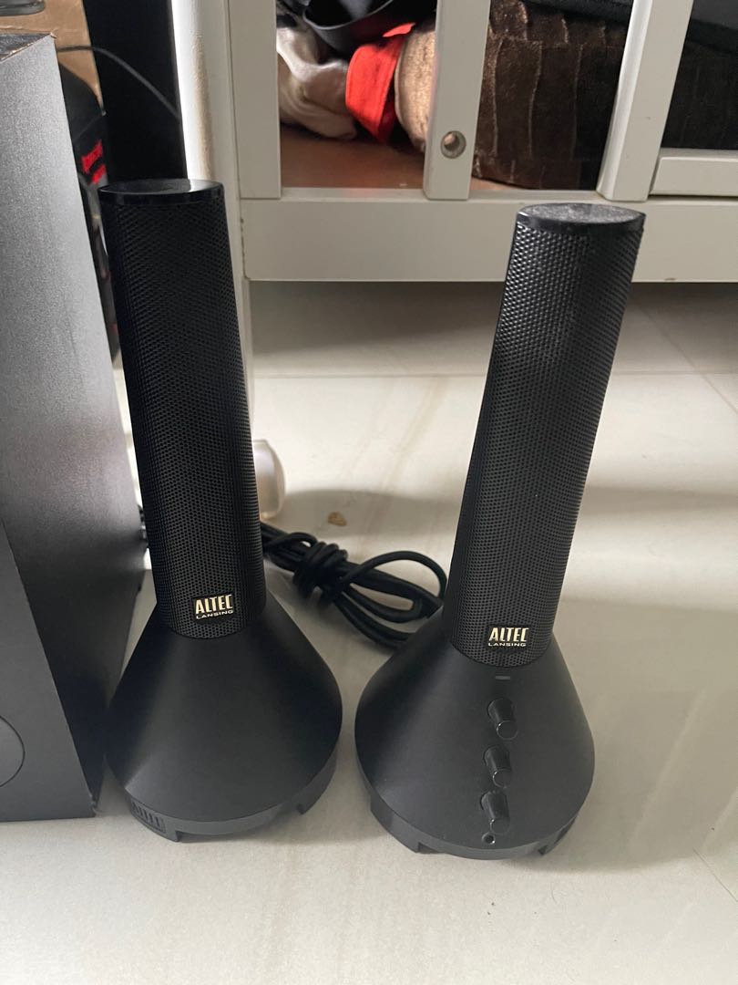 Altec lansing octane best sale 7