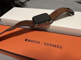 Apple Watch Series 7 45mm Gold Stainless Steel Case with Hermes Leather Band