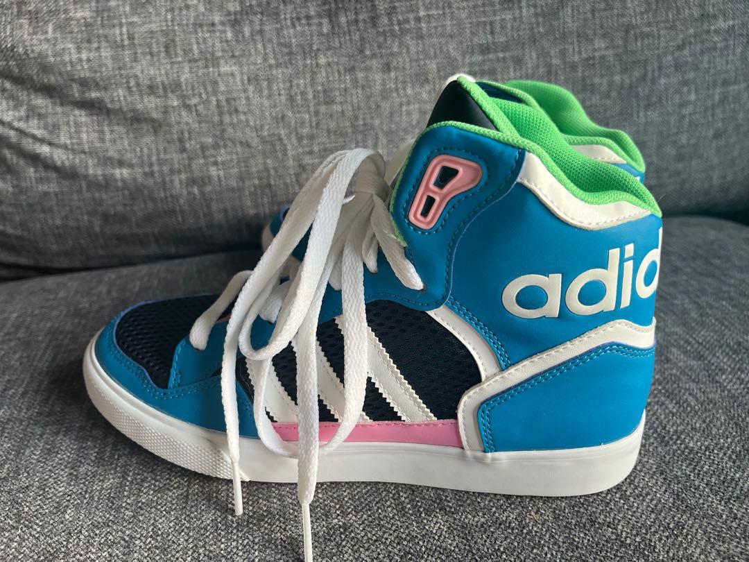 Authentic Adidas hightop sneakers multicolor unique s. 37 5 US