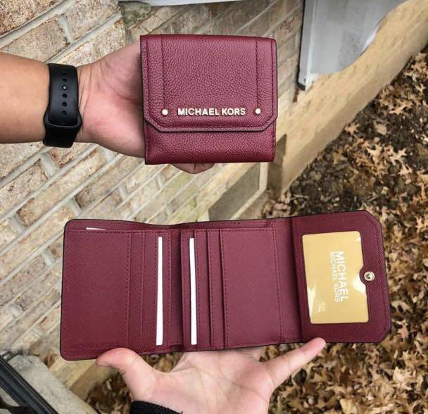 Michael kors hayes trifold new arrivals wallet
