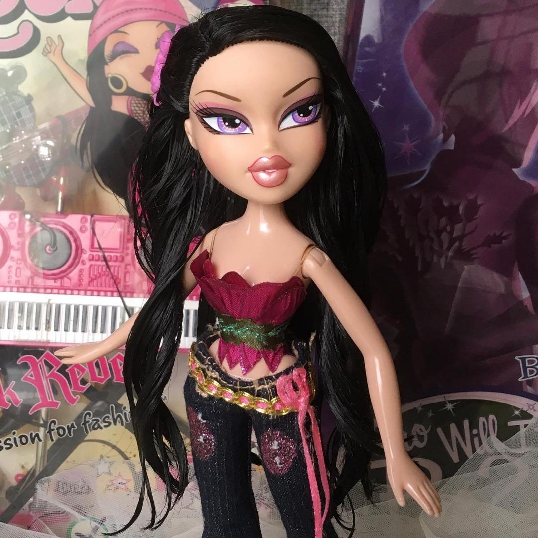 Bratz Flower Girlz Nora Doll Hobbies Toys Toys Games on