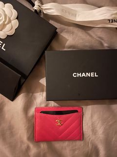 Auth Chanel Chain Soul Caviar White mini Flap, Luxury, Bags & Wallets on  Carousell