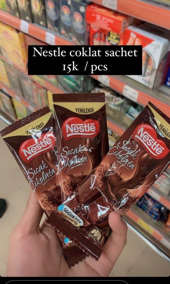 Coklat Nestle, Nutella, Godiva, Milka Turkey (Kategori: Makanan Instan) berada di Jakarta Timur. Dikirim oleh sepiloved (ID iklan 1177622097, Gambar 1). Deskripsi: Mulai dari 15rb an aja yuk🥳.