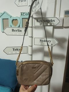 (Category: ) located in . Submitted by trulybargain (Listing ID 1177524273, Image 1). Description: .