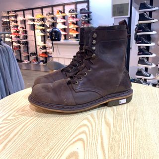 Dr martens pier boot size best sale 10